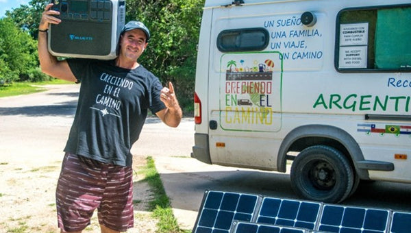 Off grid portable solar generator