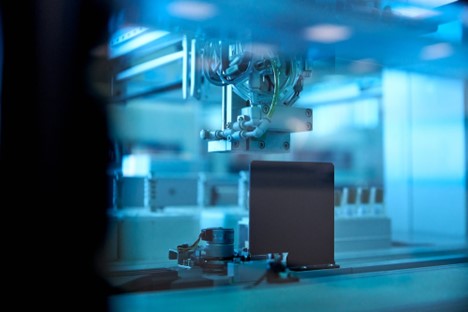Portable Solar Panels Powering Medical Devices With Solar Power 