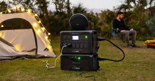 Using portable solar generators for outdoor events